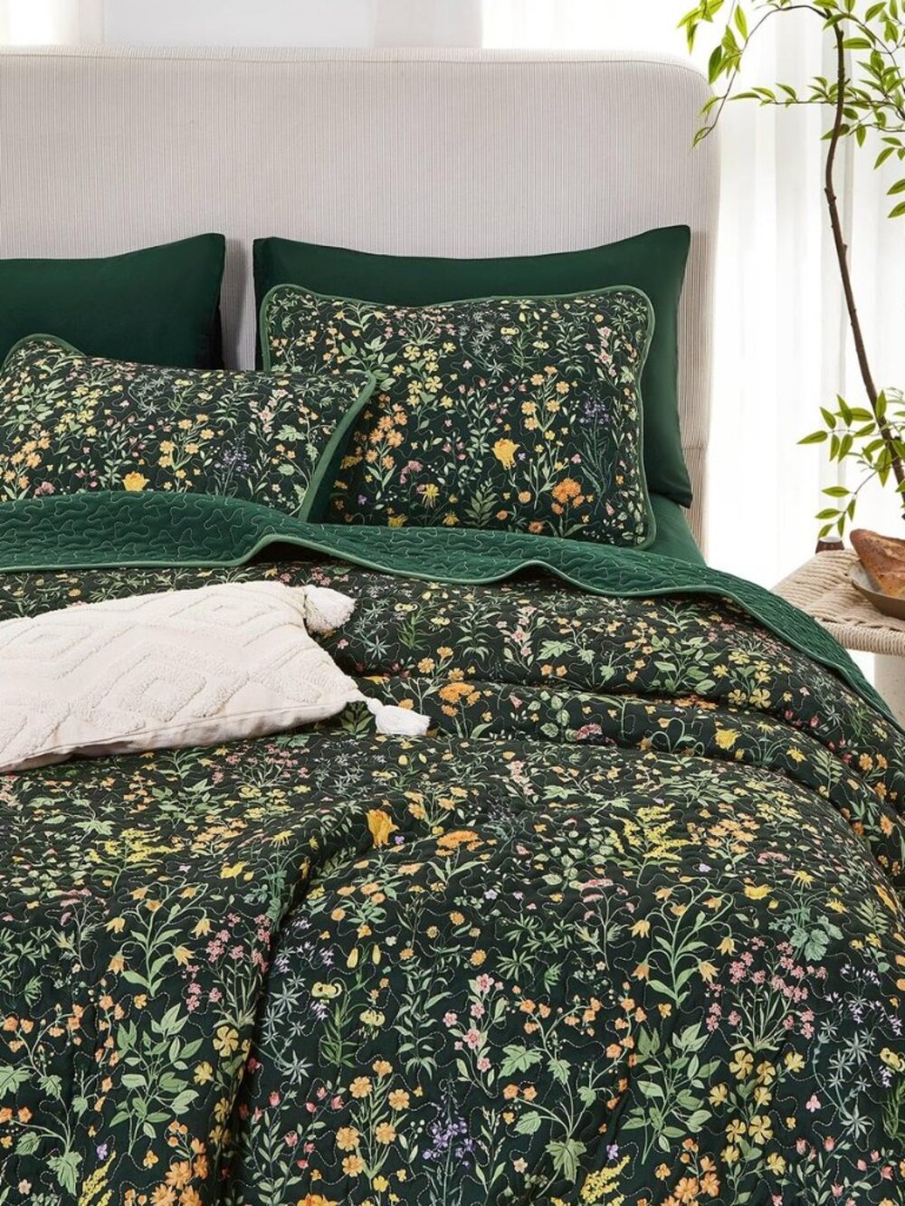 Floral Quilt Set, Botanical Flower Shabby Chic Cottagecore Vintage Aesthetic